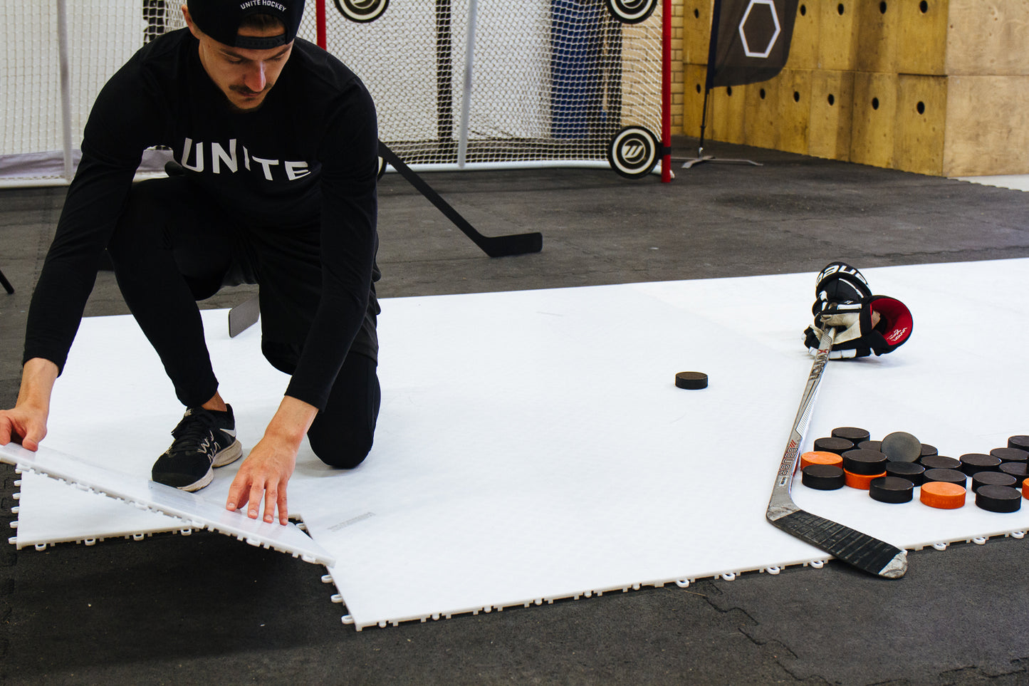 Plastis Hockey – Modulāra plastis hokeja treniņiem (2,1–21 m²)